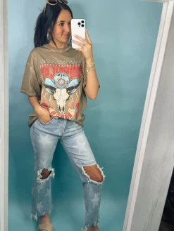 American Rodeo Vintage Longhorn Graphic Tee<Allie Lynn's Boutique New