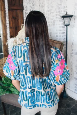 Classic Embroidered Puff Sleeve Top<Allie Lynn's Boutique Hot