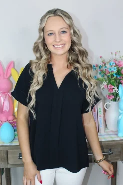 Essential Top "Black"<Allie Lynn's Boutique Outlet