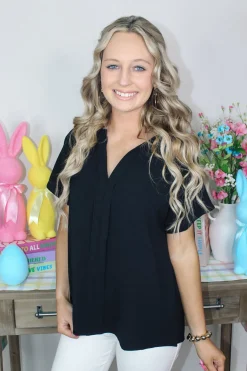Essential Top "Black"<Allie Lynn's Boutique Sale