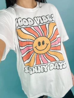 Good Vibes Sunny Days Oversized Graphic Tee<Allie Lynn's Boutique Discount