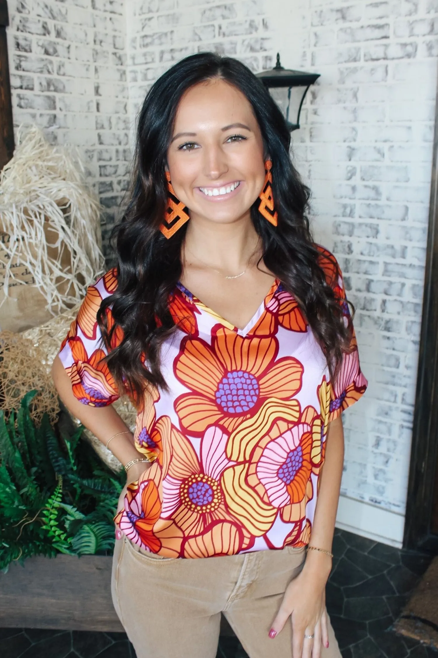Groovy Blooms Cuff Sleeve Top<Allie Lynn's Boutique Shop